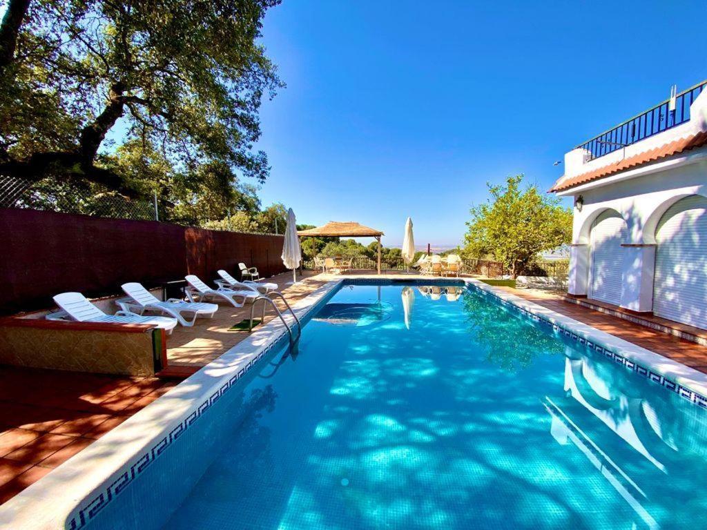 Estudio Coqueto Con Cocina, Bano Y Piscina De Temporada Compartida, A 8Km De Cordoba, En Plena Sierra,By Trassierrarooms المظهر الخارجي الصورة